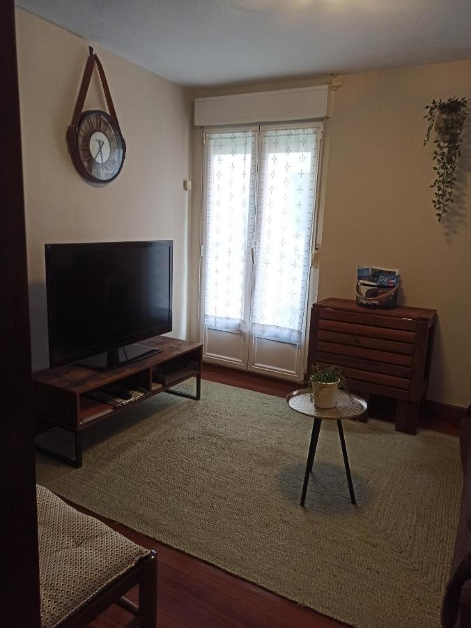 Gure Erremedio Apartment *